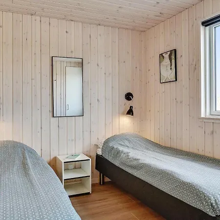 Holiday Xxxiv * Ålbæk