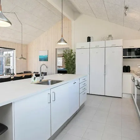Vakantiehuis Holiday Xxxiv *
