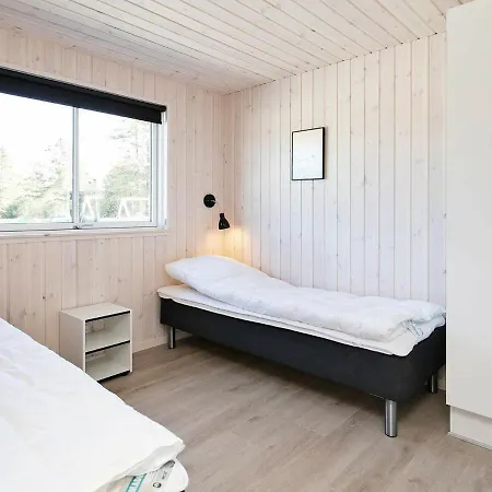 Holiday Xxxiv * Ålbæk